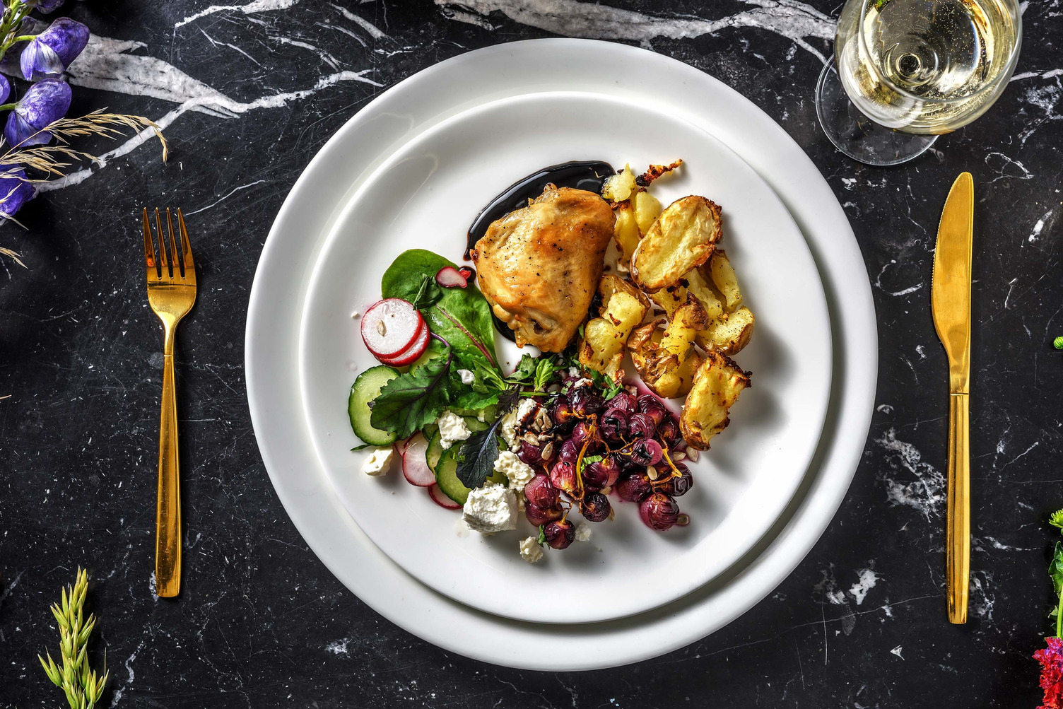 Cuisse de poulet confite et salade d'automne