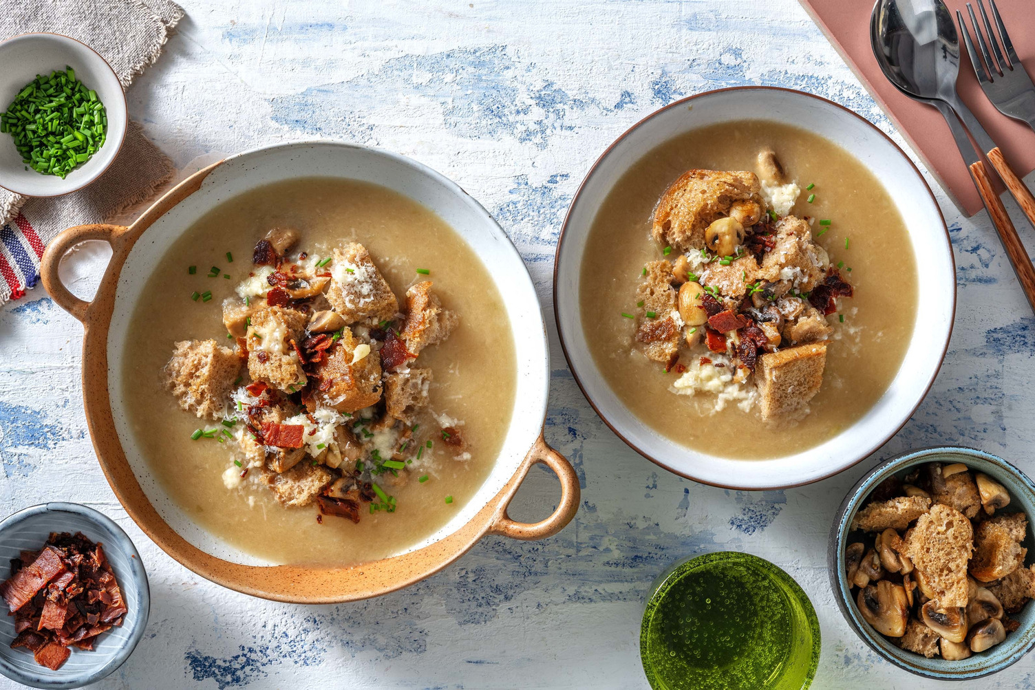Soupe à l'oignon gratinée