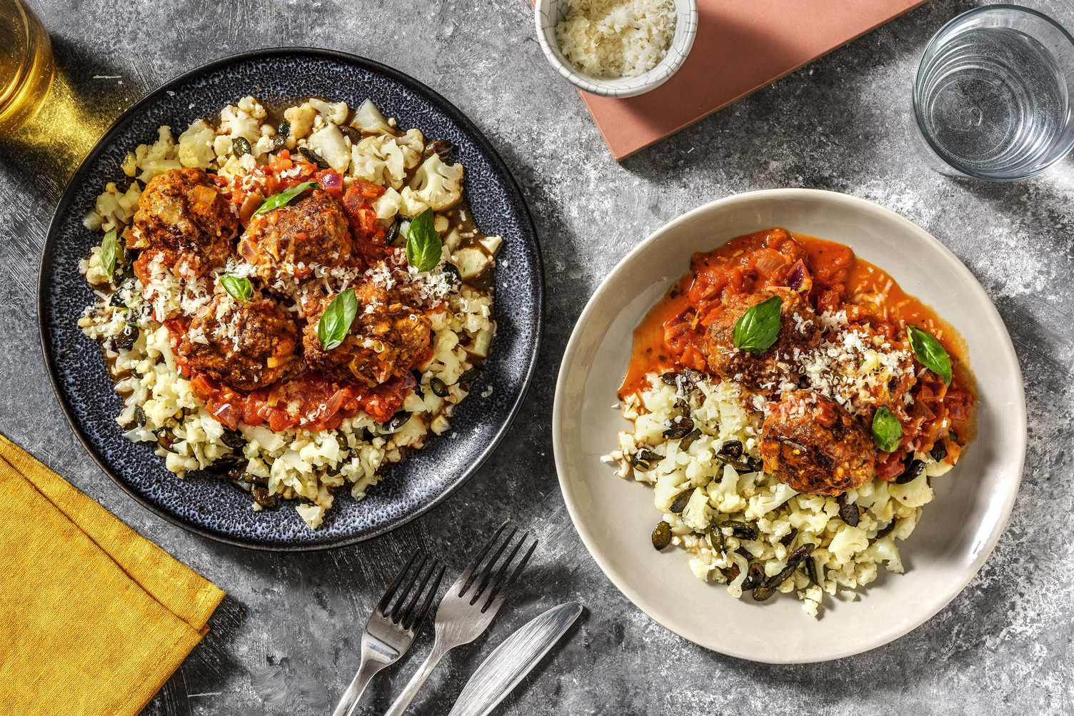 Kjøttboller i tomatsaus