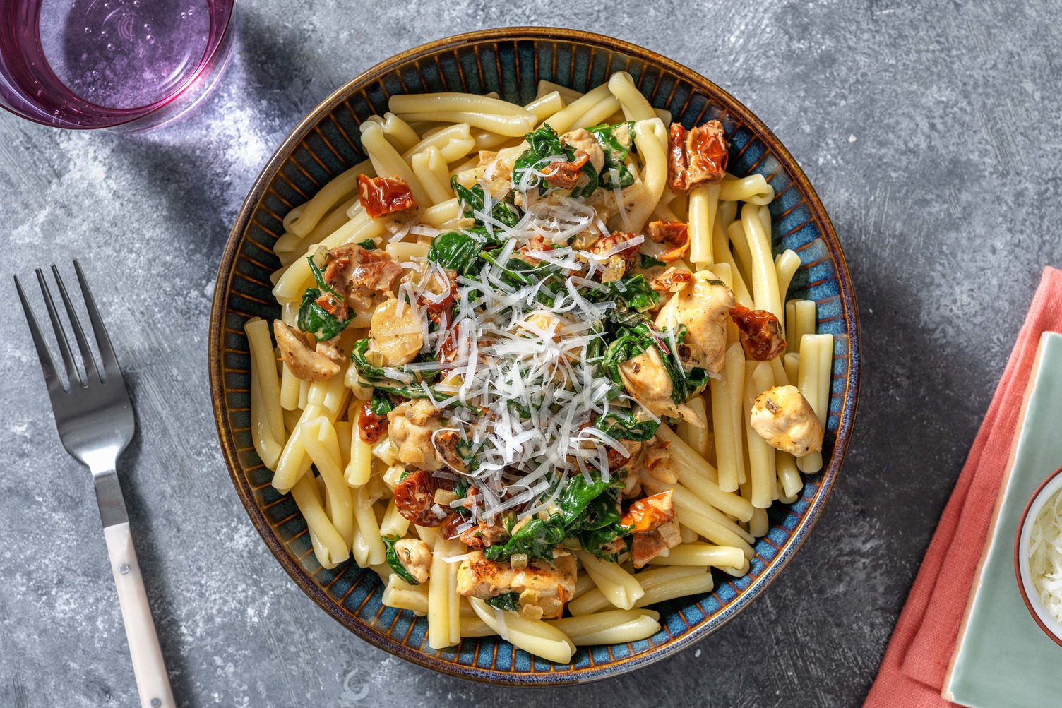 Casarecce au poulet à la crème & épinards