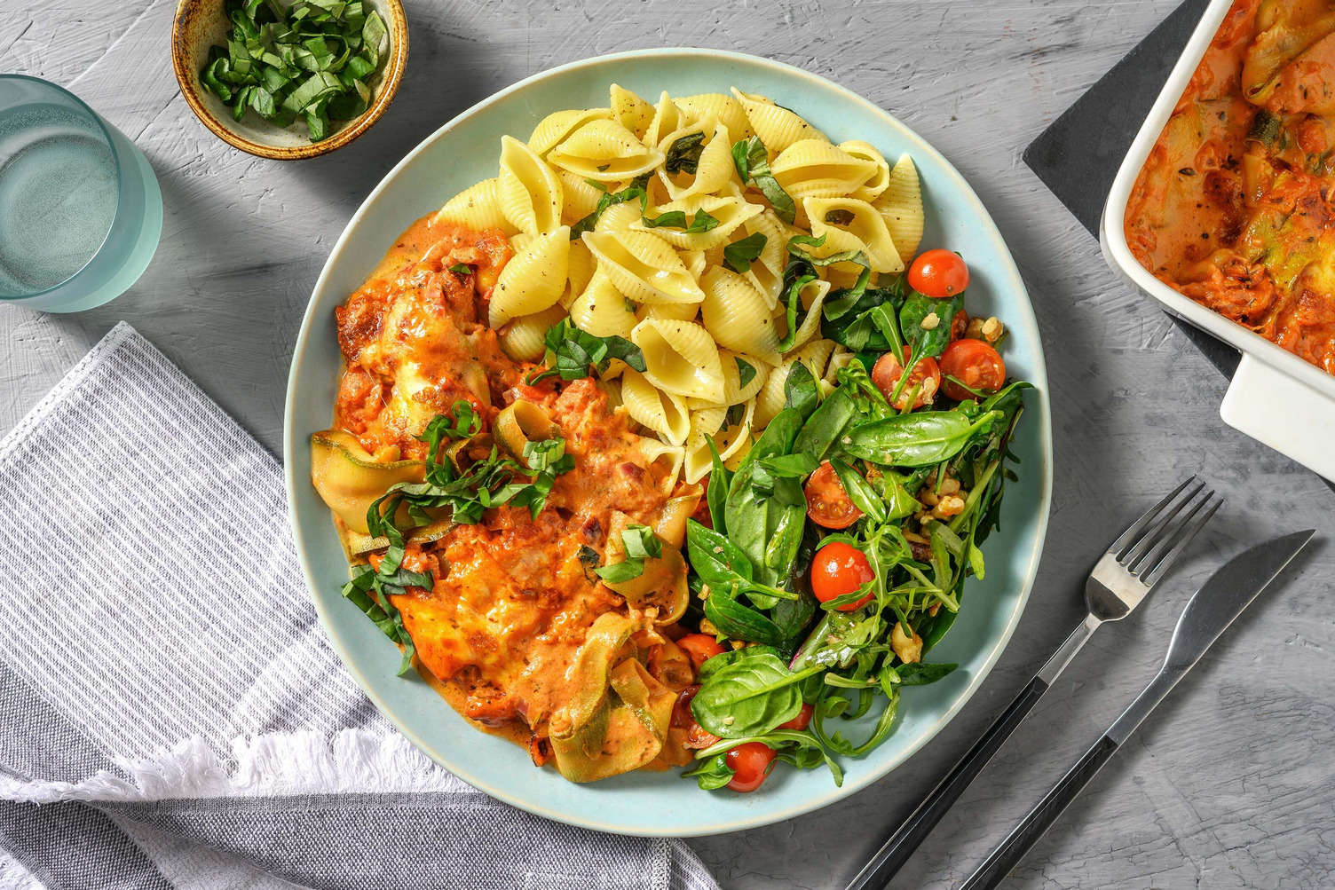 Double Veggie - Courgettes au four en sauce tomate crémeuse