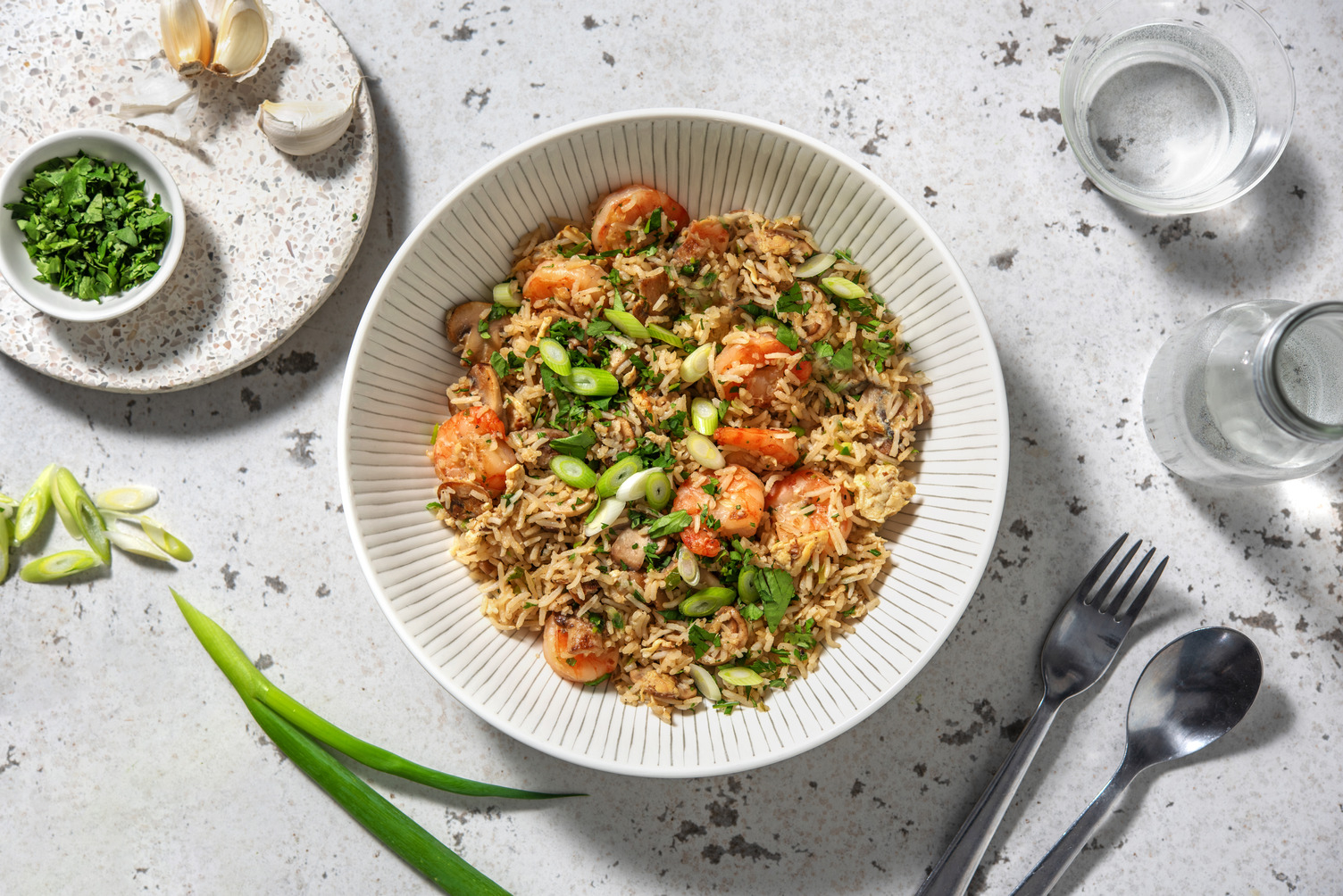 Riz sauté chinois aux crevettes & champignons
