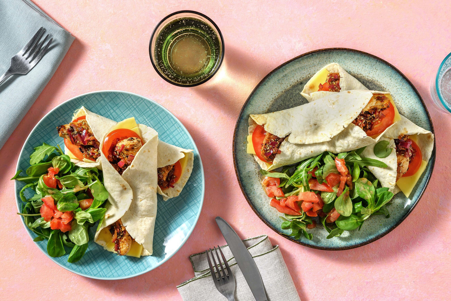 Wraps poulet, fromage & pesto rosso