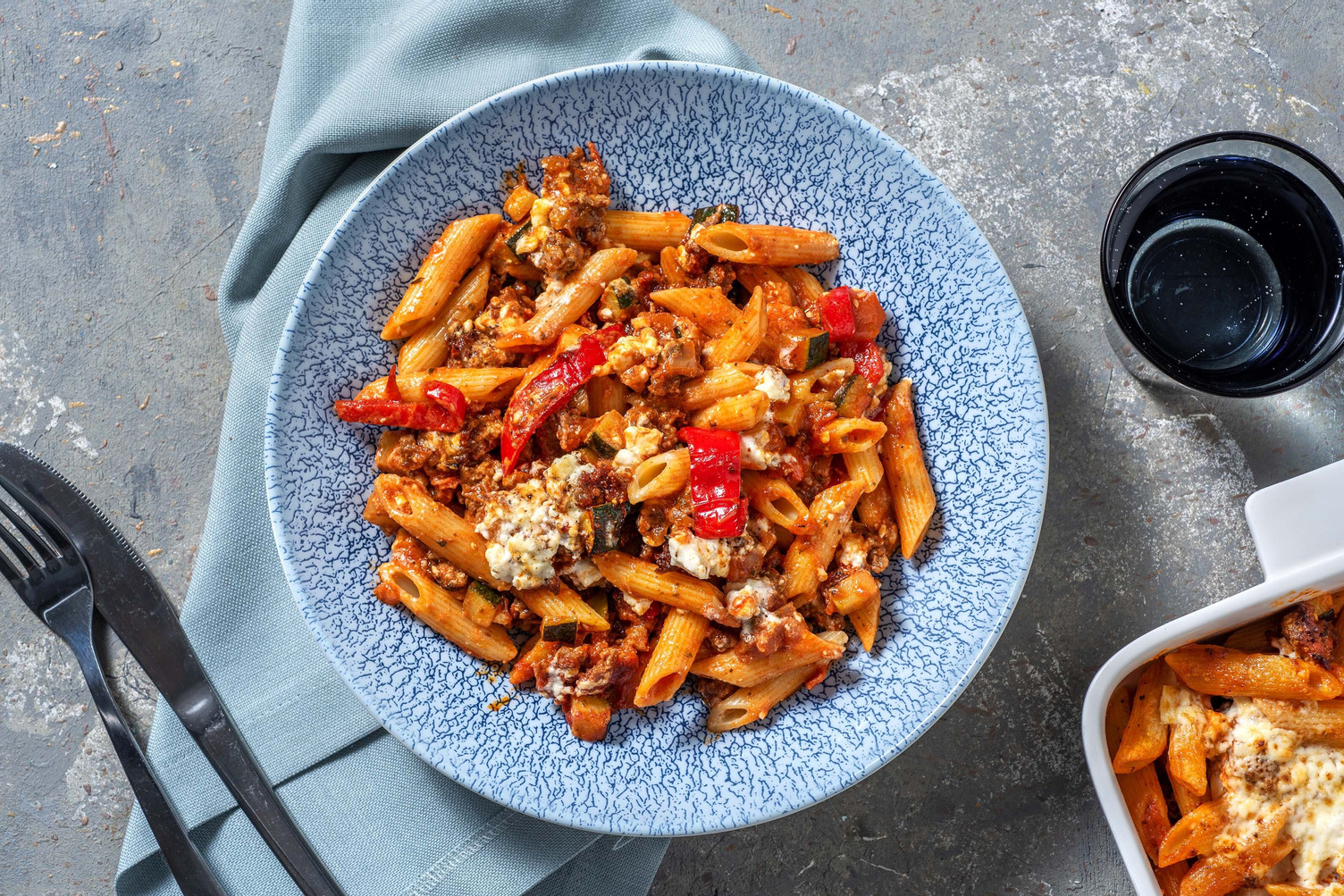 Pastaschotel op z'n Grieks