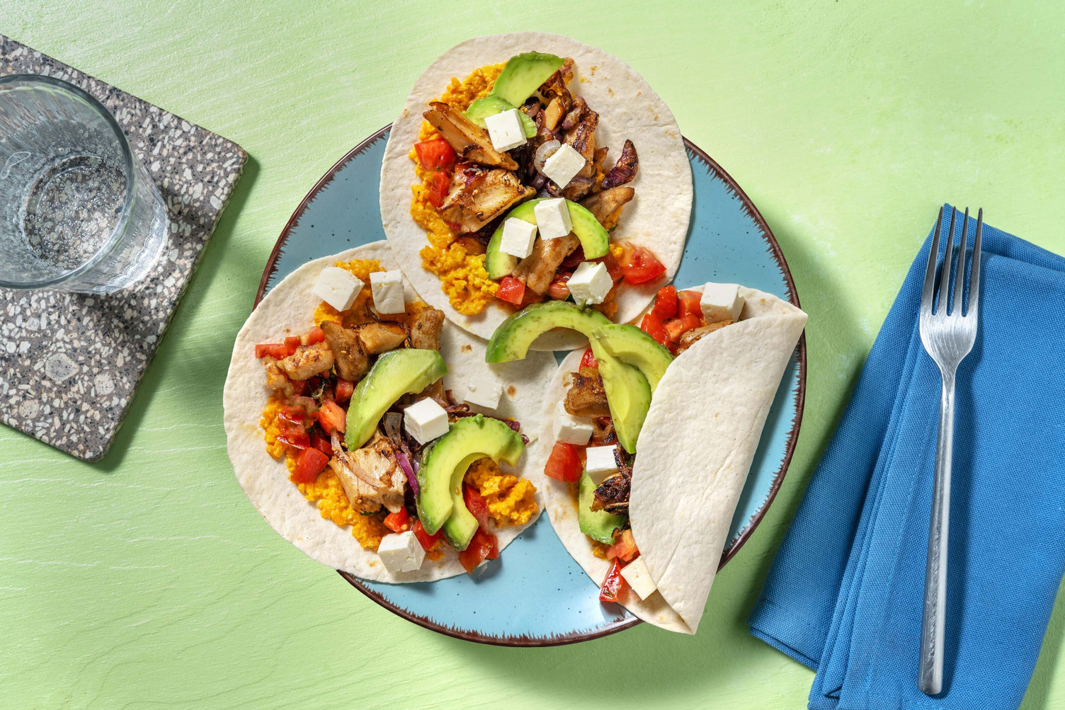 Wraps met vegetarische kipstukjes en yazzara