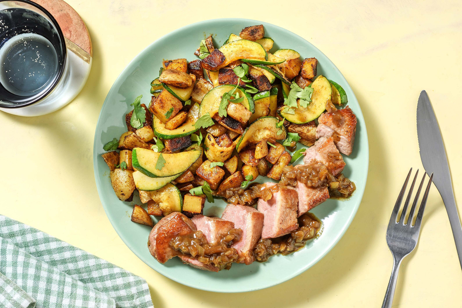 Canette et sauce sucrée-salée aux épices