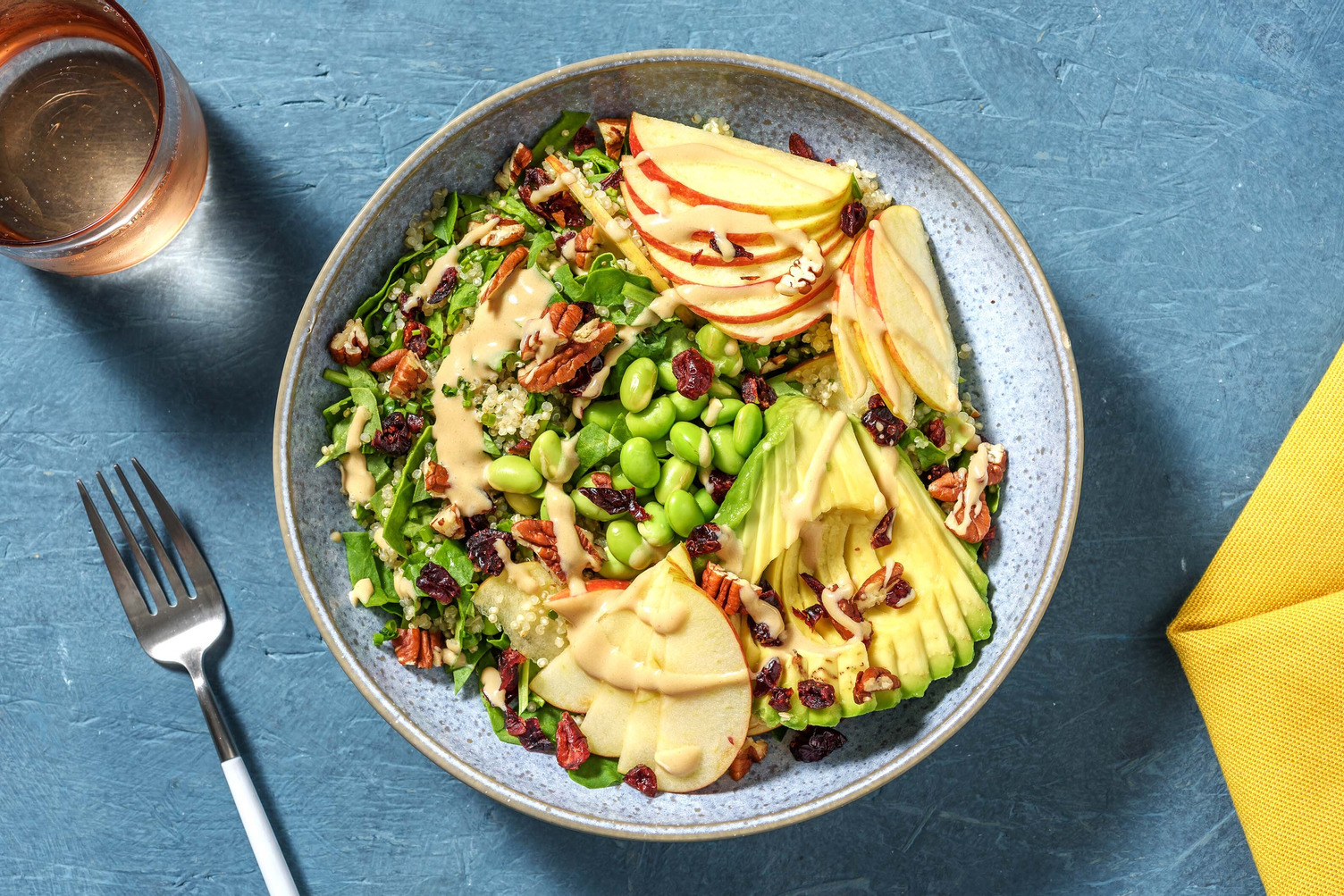 Salade californienne quinoa, edamame & avocat