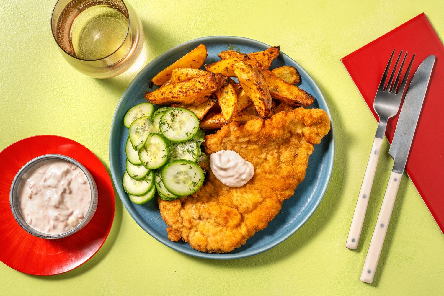Hähnchenschnitzel mit Ofenkartoffeln