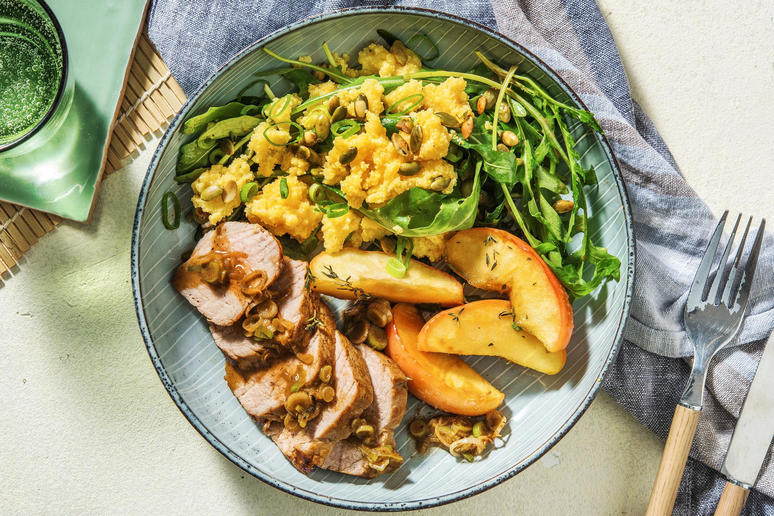 Porc fondant & pommes rôties au thym