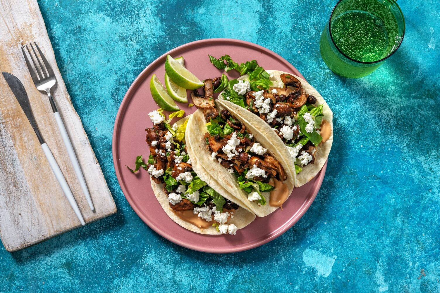 Vegetarische Bohnen-Tacos mit Feta