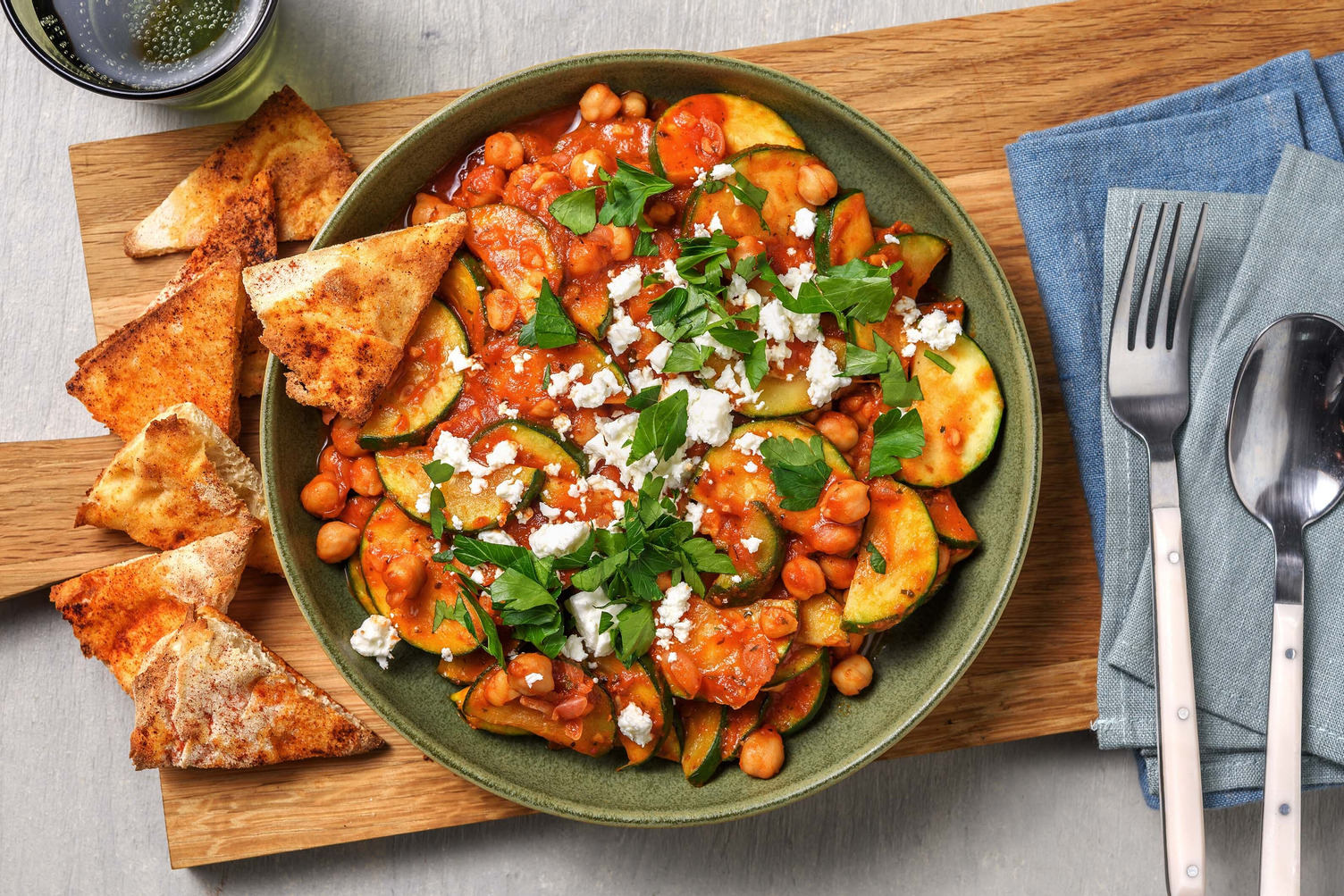 Stufato di ceci alla paprika e formaggio greco