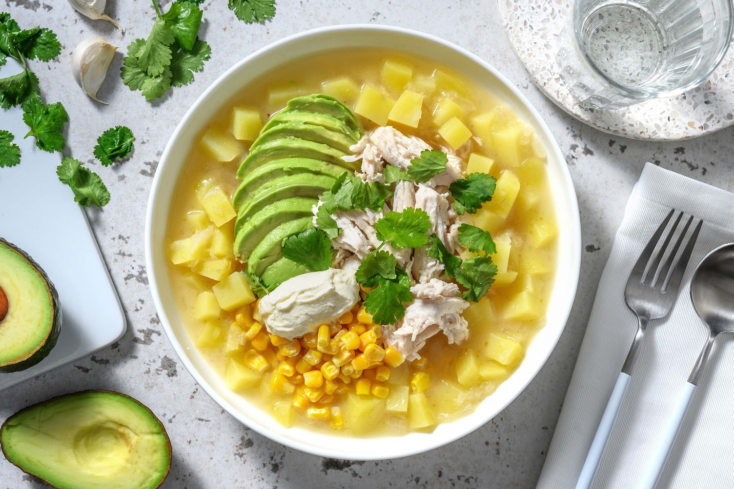 Ajiaco : soupe colombienne au poulet & maïs