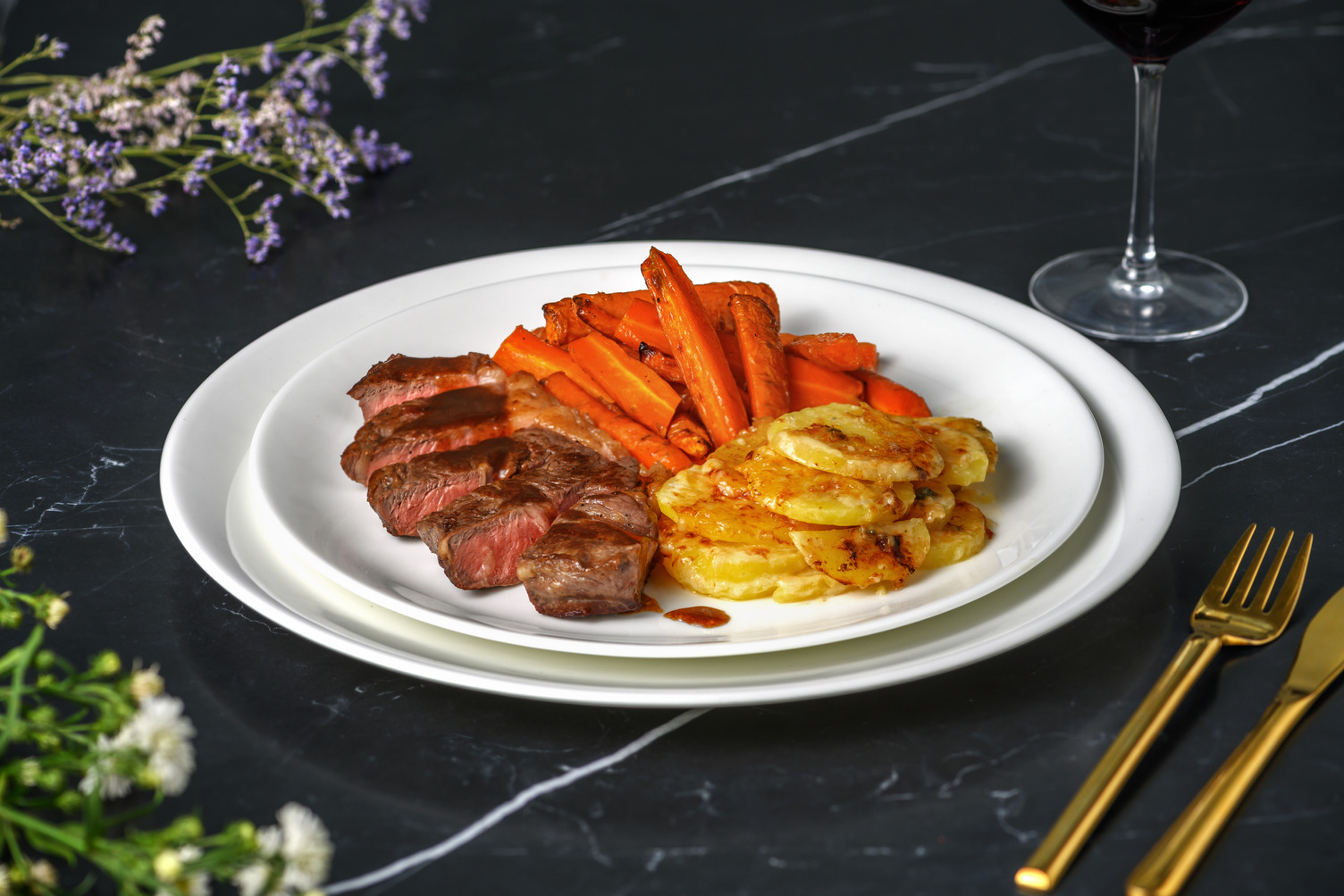 Fillet Steak and Red Wine Jus