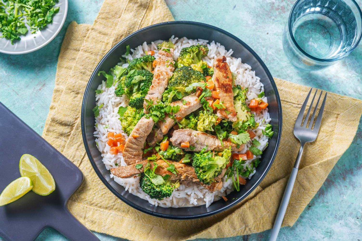 Svinekjøtt- og kokoswok