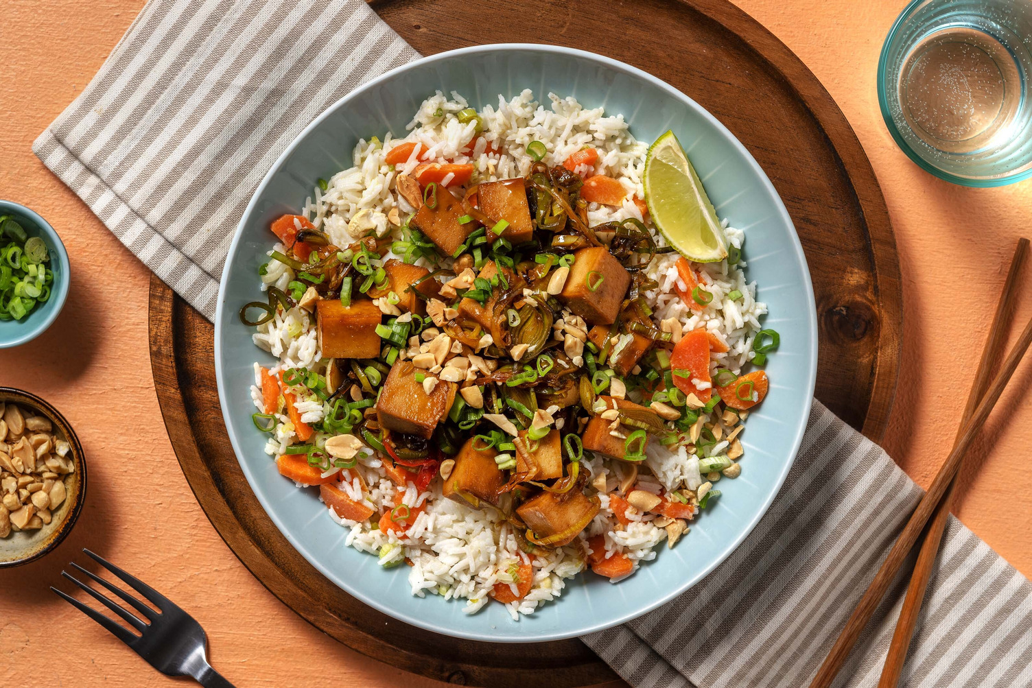 Riso al latte di cocco e tofu fritto