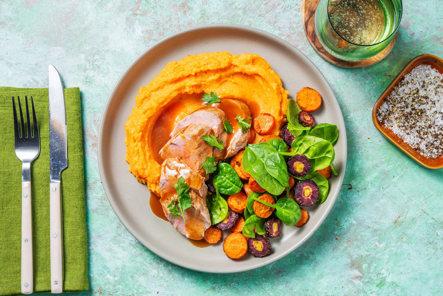 Soya- og ingefærglasert ytrefilet av svin