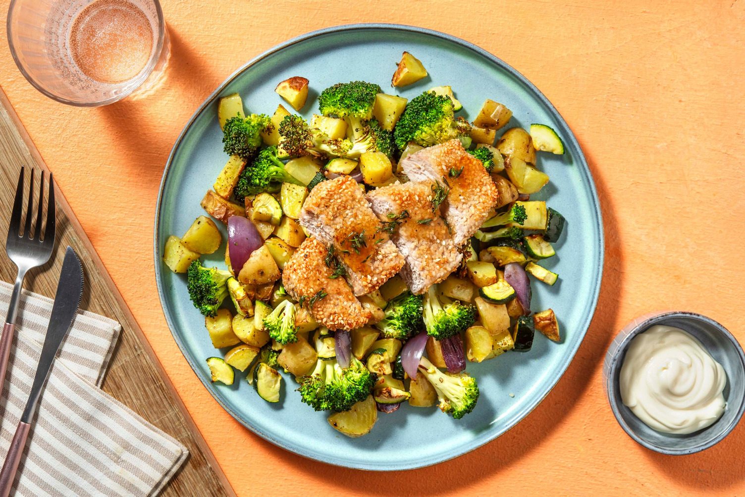 Honning- og timian sesampanert svinekjøtt