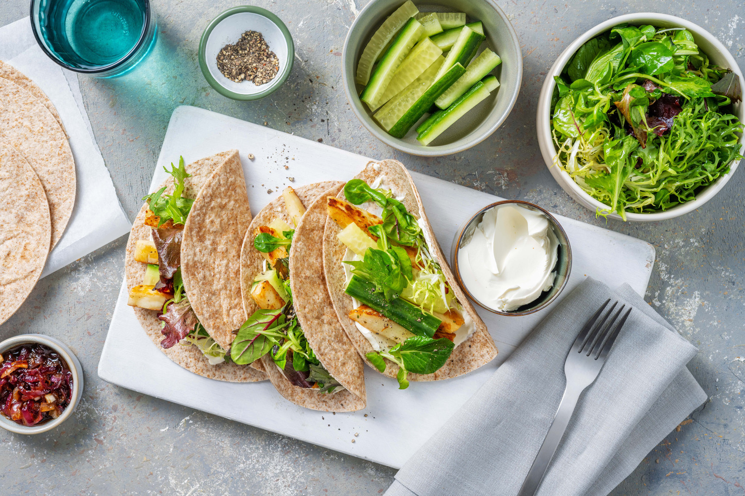 Wraps de fromage grillé & oignons confits