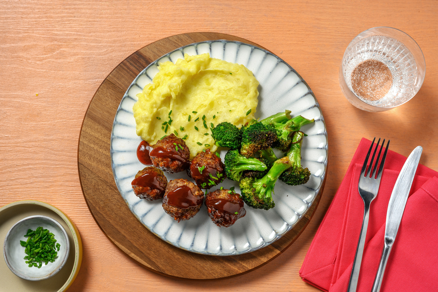 Albóndigas caseras de cerdo a la barbacoa