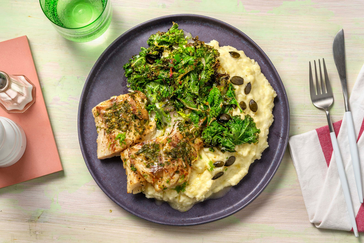 Ovnbagt torsk i kørvelsauce