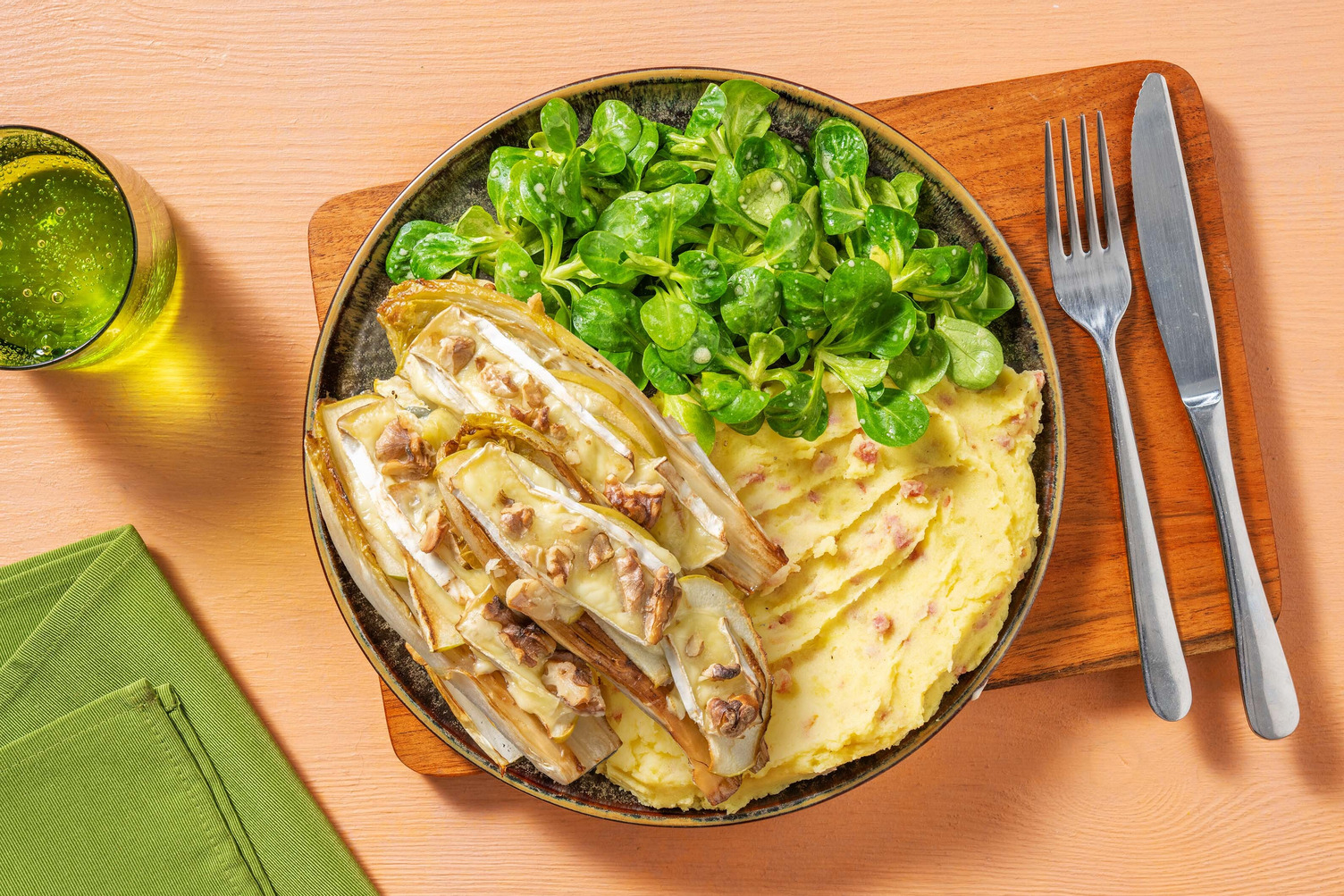 Witloof gegratineerd met brie en spekjes