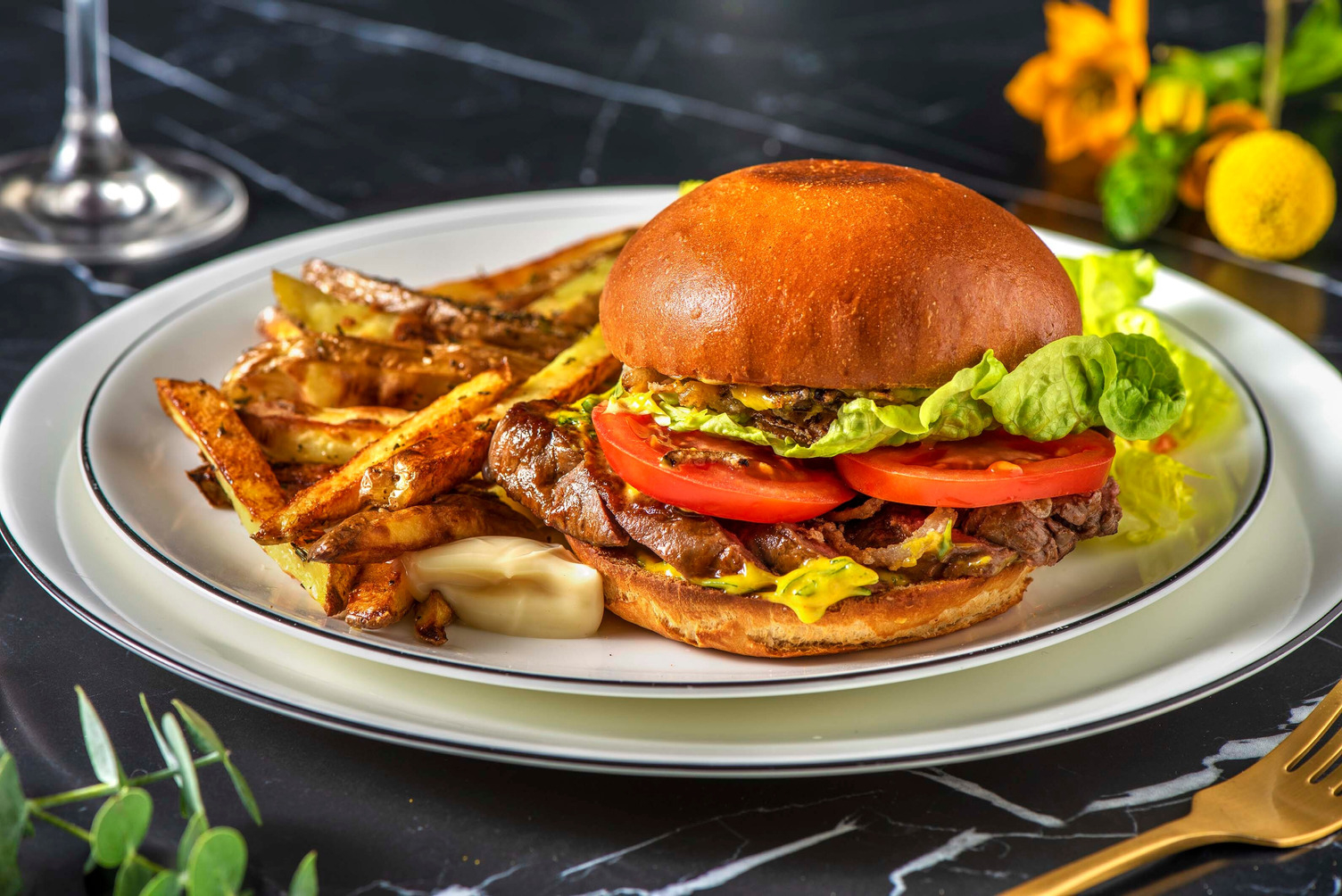 BBQ-steak burger og bearnaisesauce