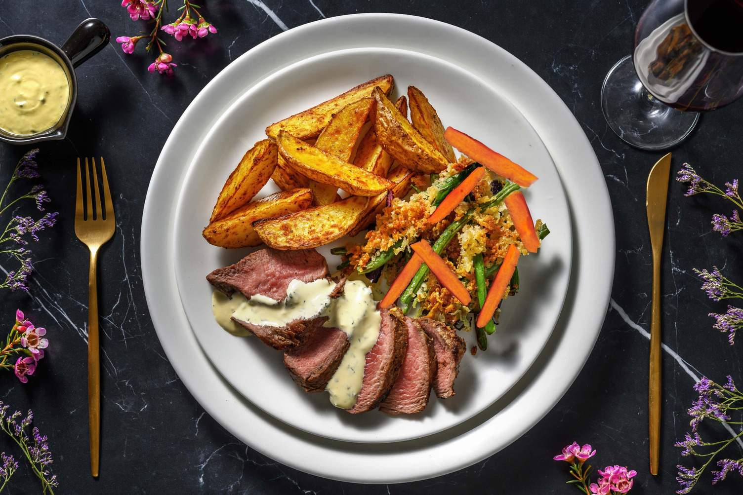 Stegt steak og bearnaisesauce