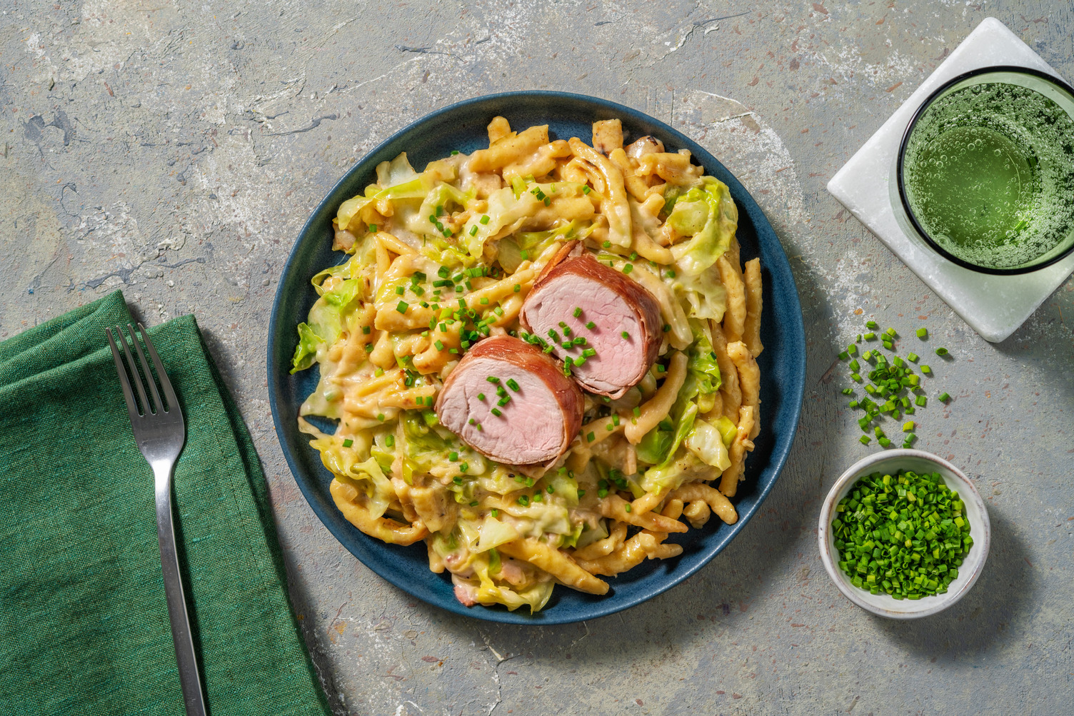 Spätzle mit Bio-Schweinefilet & Spitzkohl