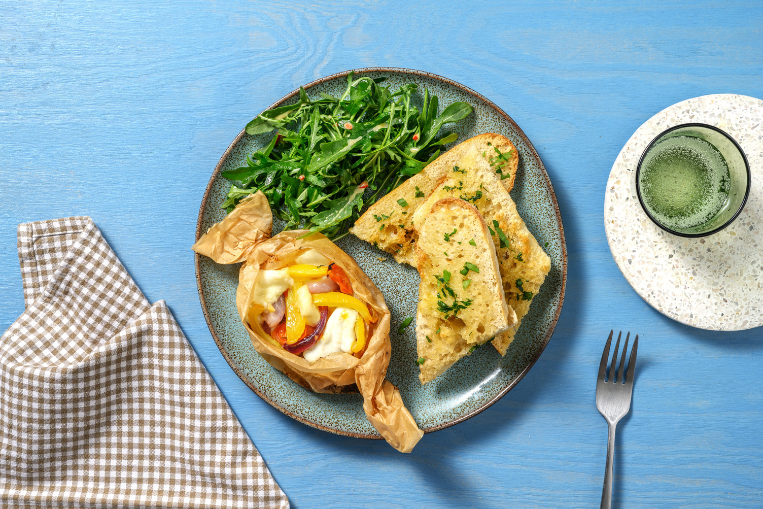 Gebackenes Gemüse-Bonbon mit Büffelmozzarella