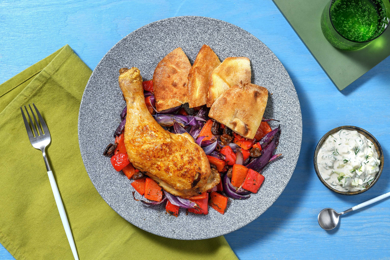 Cuisse de poulet à la grecque & tzatziki
