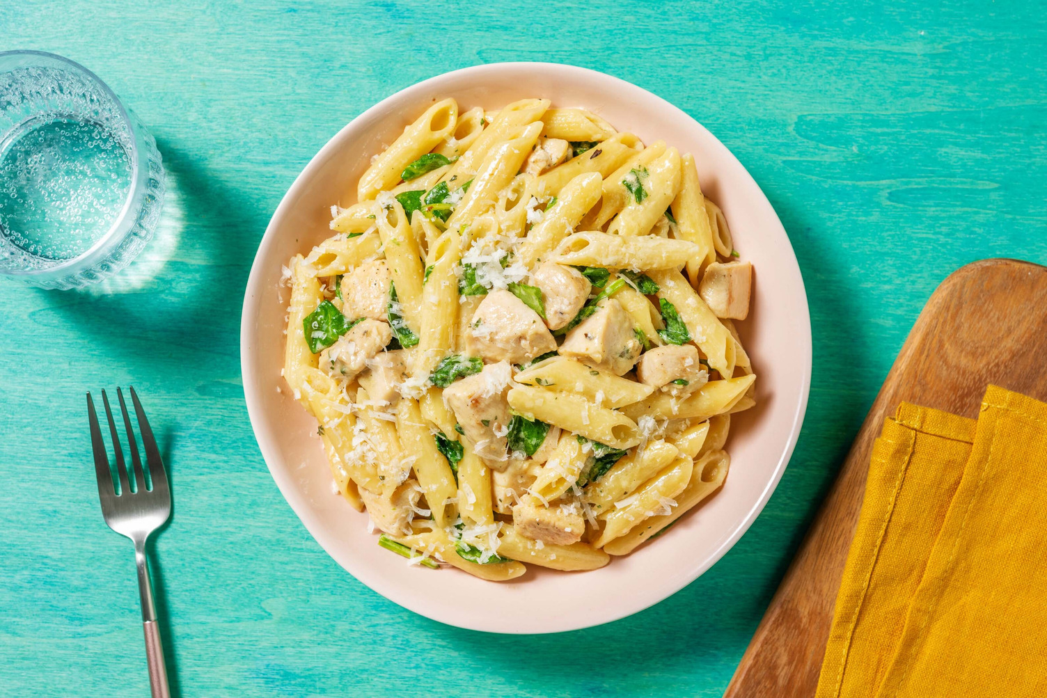 Creamy Garlic Chicken Thigh Pasta
