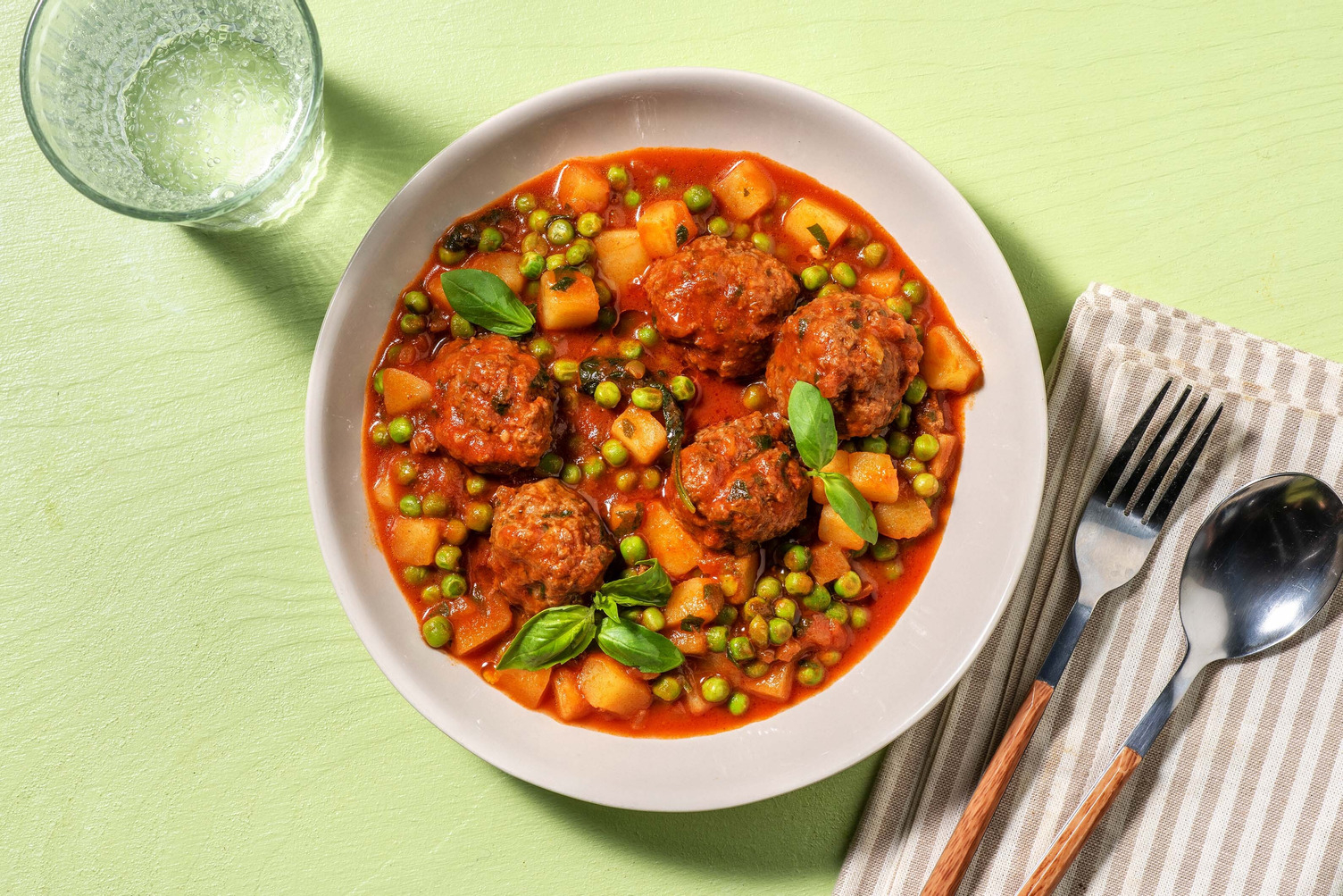 Polpette di manzo al sugo di pomodoro 