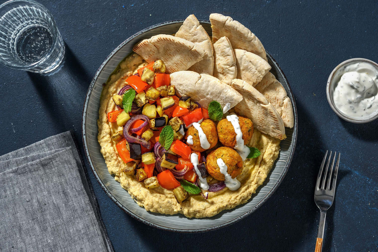 Bowl de falafels avec houmous maison