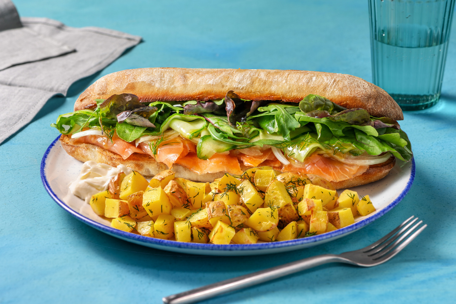 Koldrøget laksebaguette