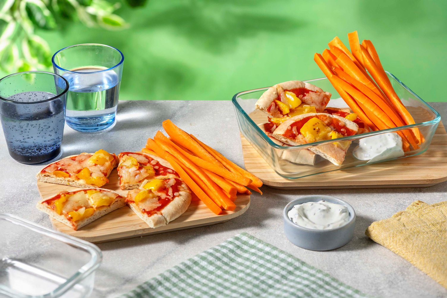 Kids Veggie Pita Pizzas