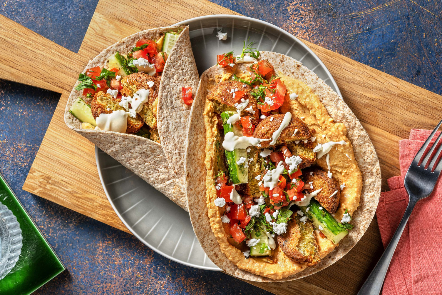Tortillas avec tartinade de carotte et pois chiches & falafels