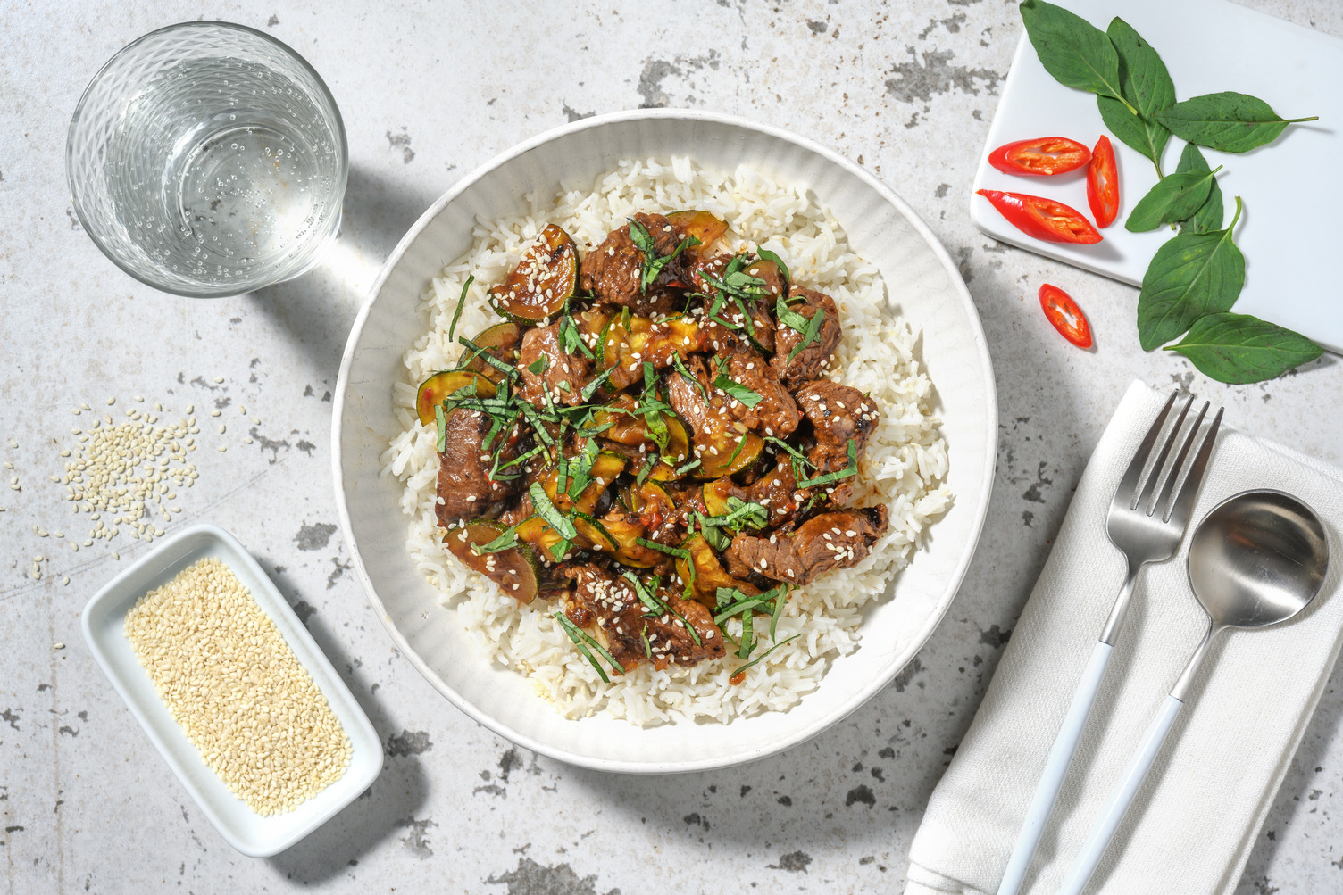 Bœuf sauté au basilic thaï