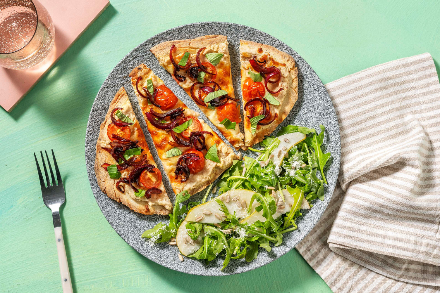 Vegetarisk bønne-naanizza