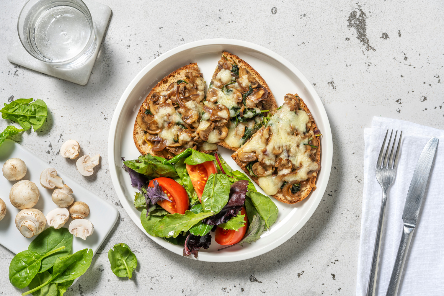 Tartines forestières gratinées