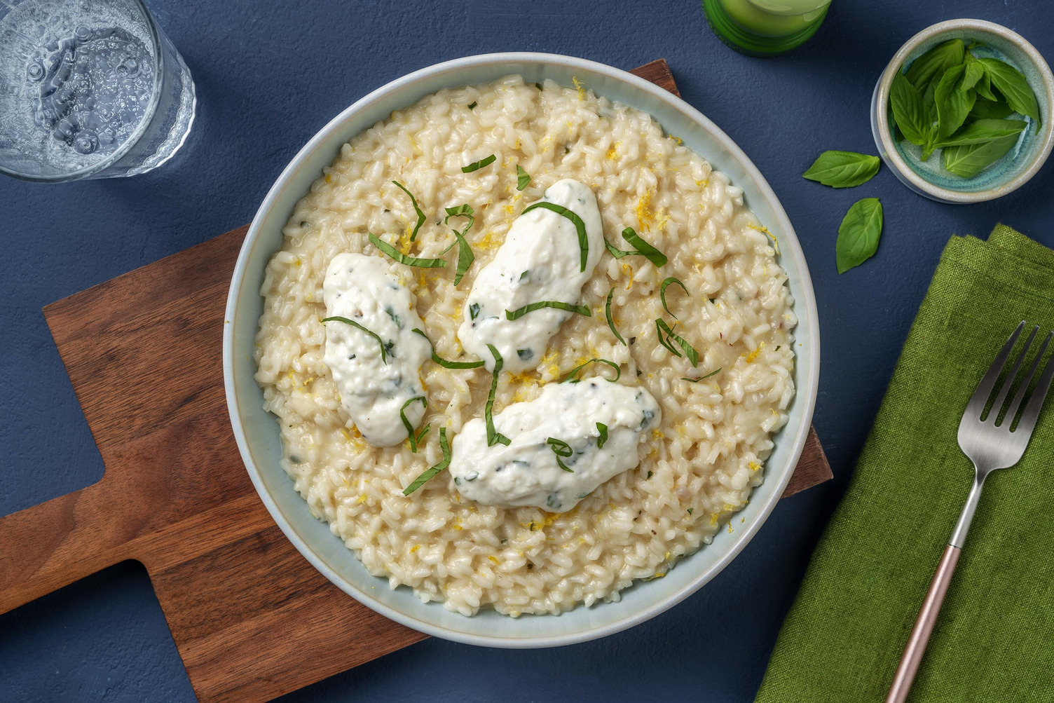 Risotto al limone con crema di stracchino al basilico