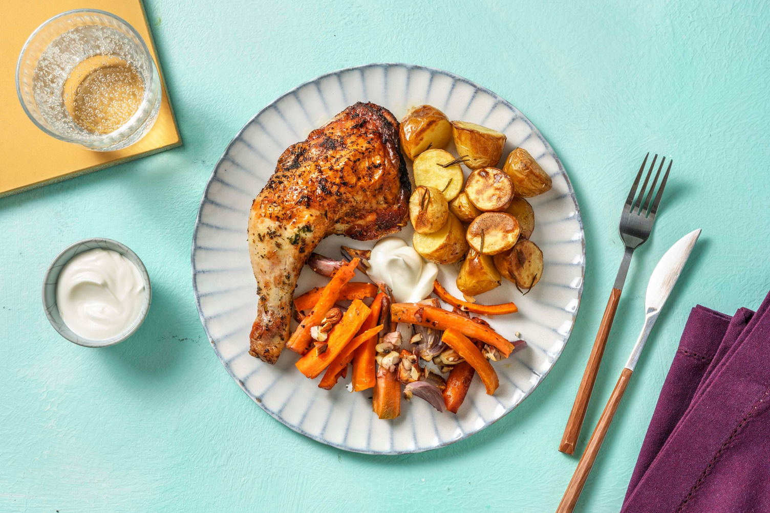 Pouletschenkel mit Harissa-Honig-Rüebli