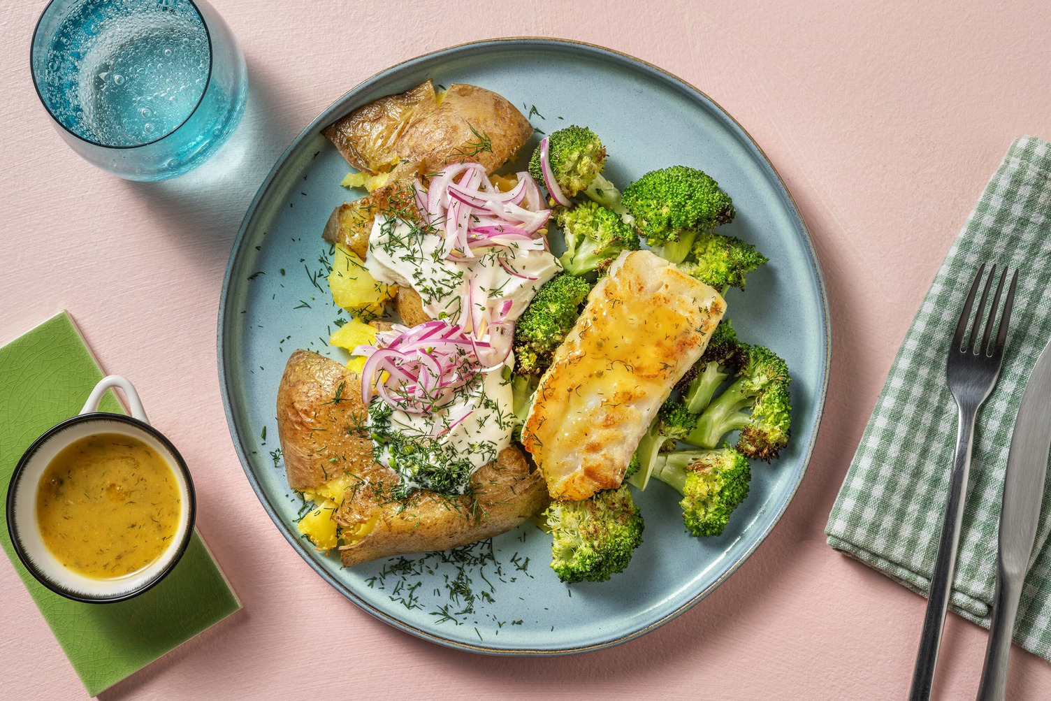 Ovnsbakt torsk i sitronsmørsaus