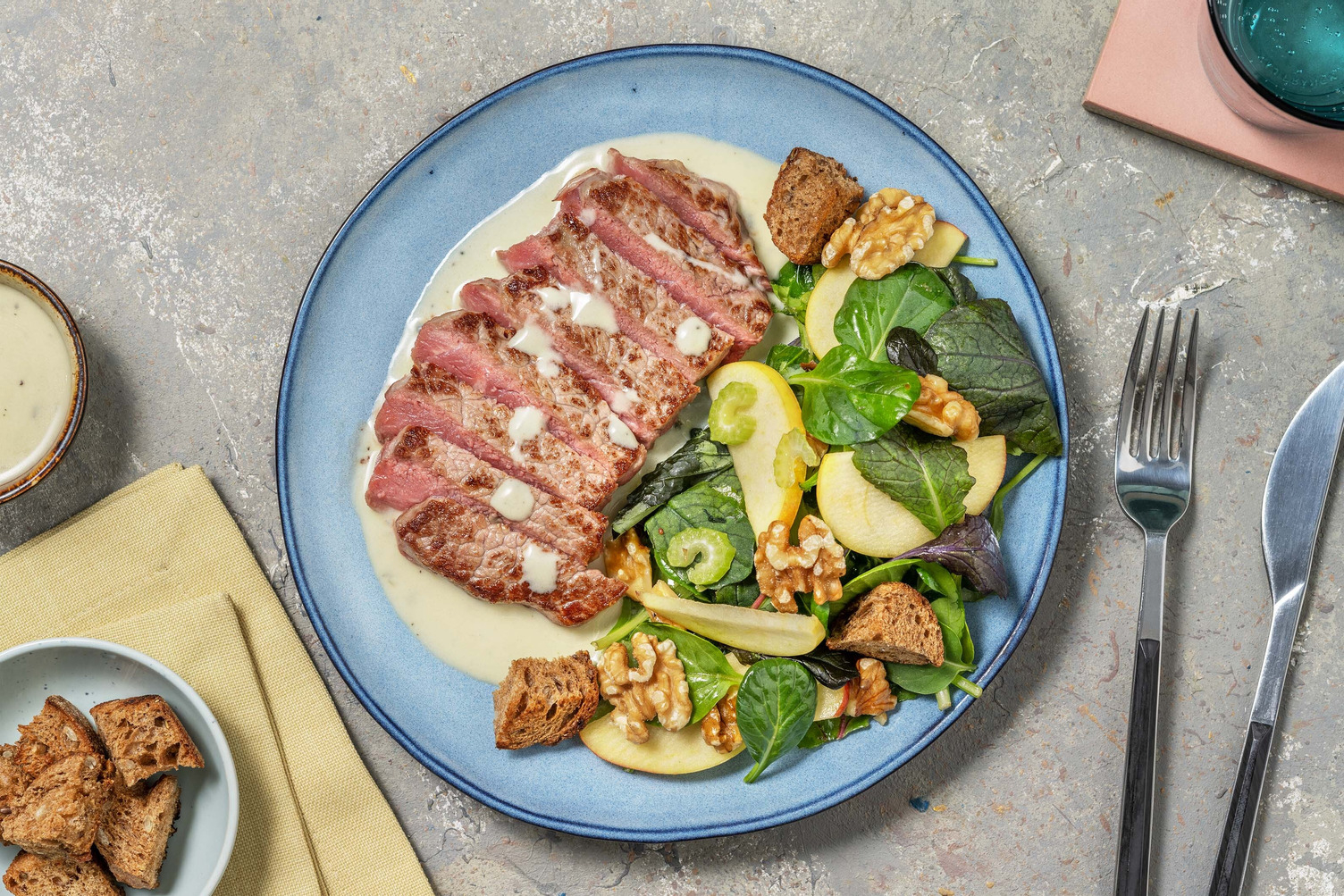 Bistecca di manzo con salsa al Gorgonzola