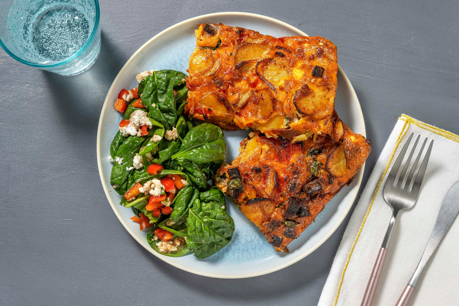 Frittata met chorizo, spinazie en witte kaas