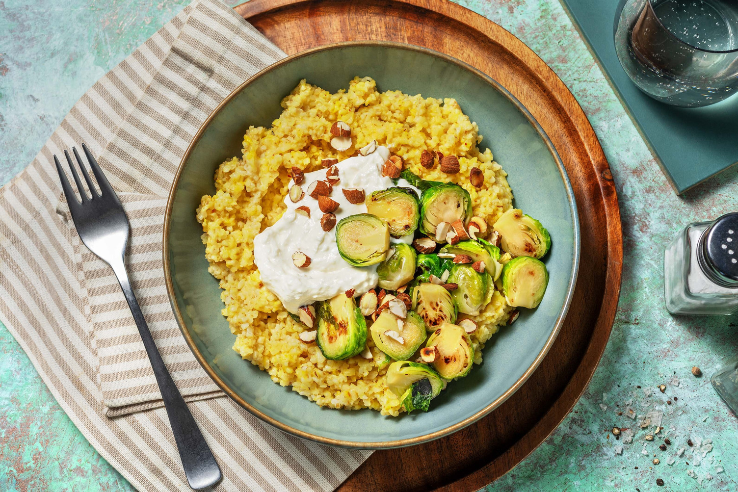 Bulgur allo zafferano con crema alla greca