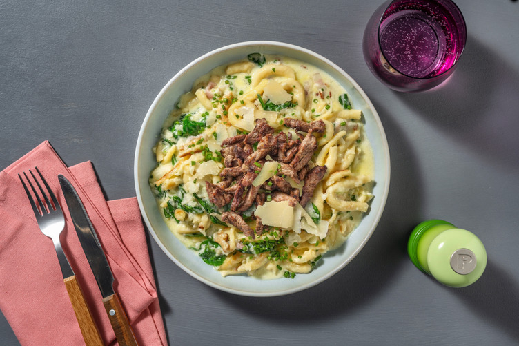 Alpine Käsespätzlepfanne & Bio-Schweinefilet