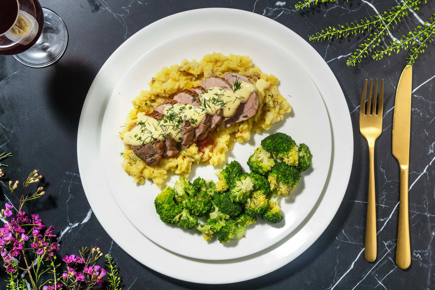 Varkenshaas met picklesmousseline