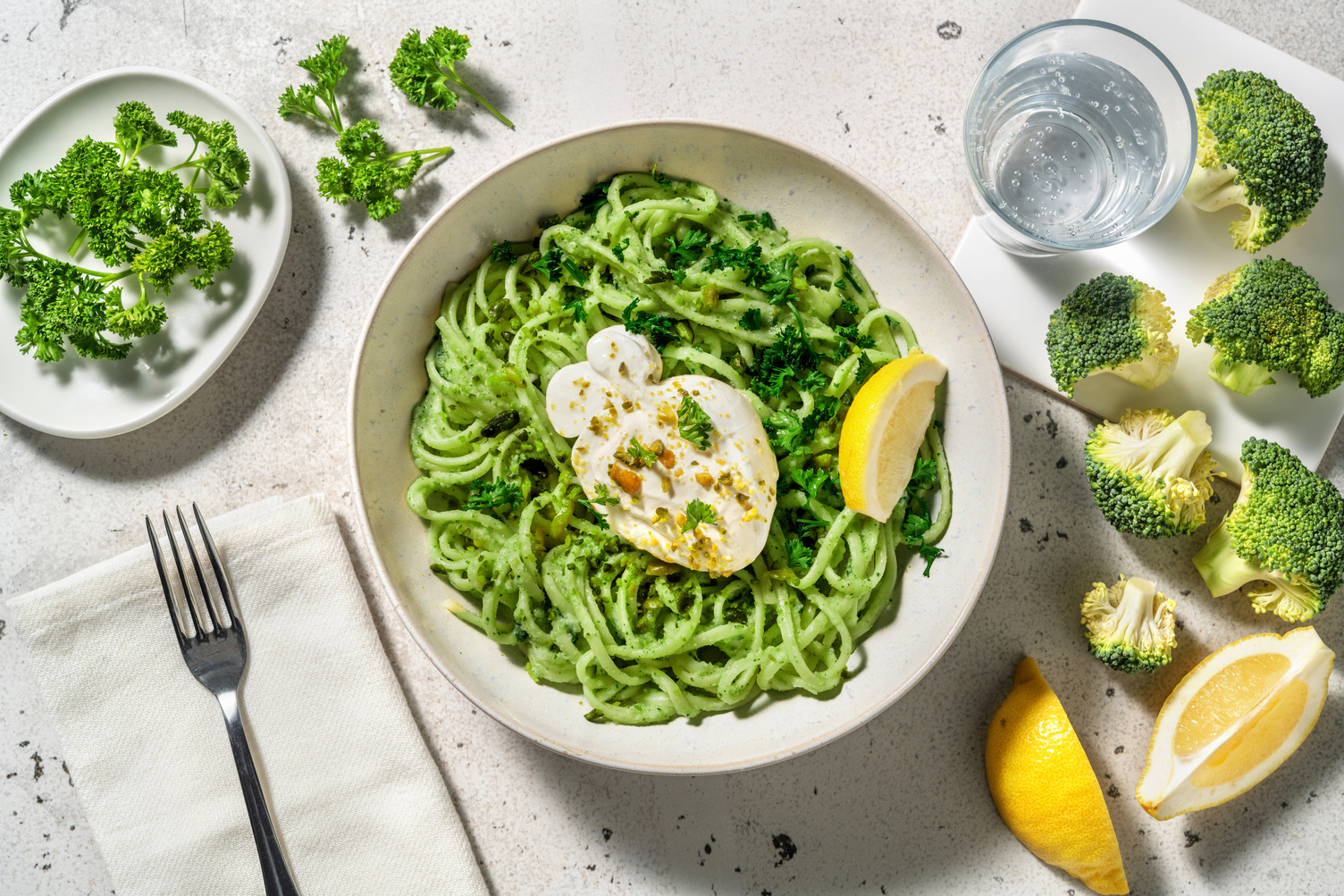 Linguine, burrata & crème de brocoli