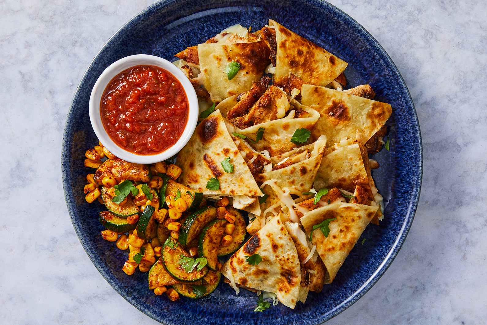 Mini quesadillas au fromage végétal et au poulet