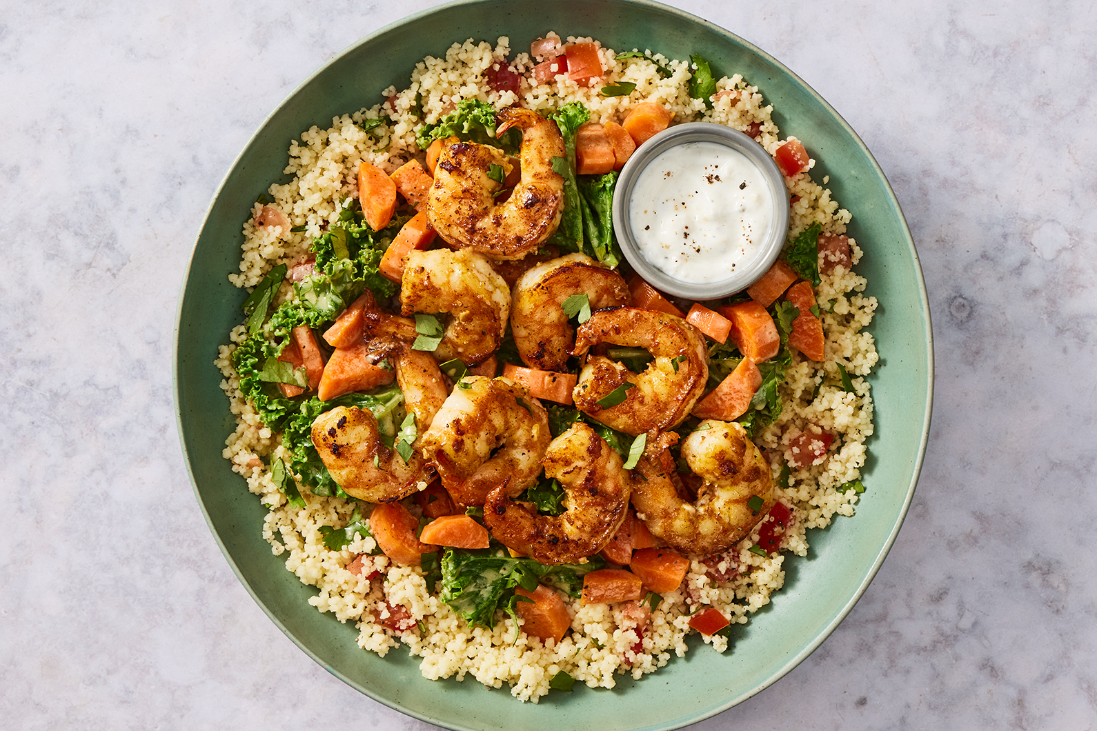 Double crevettes et légumes braisés à la noix de coco à l'indienne